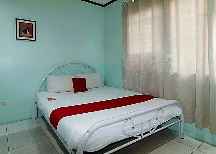 Reddoorz @ Maanyag House Hotel